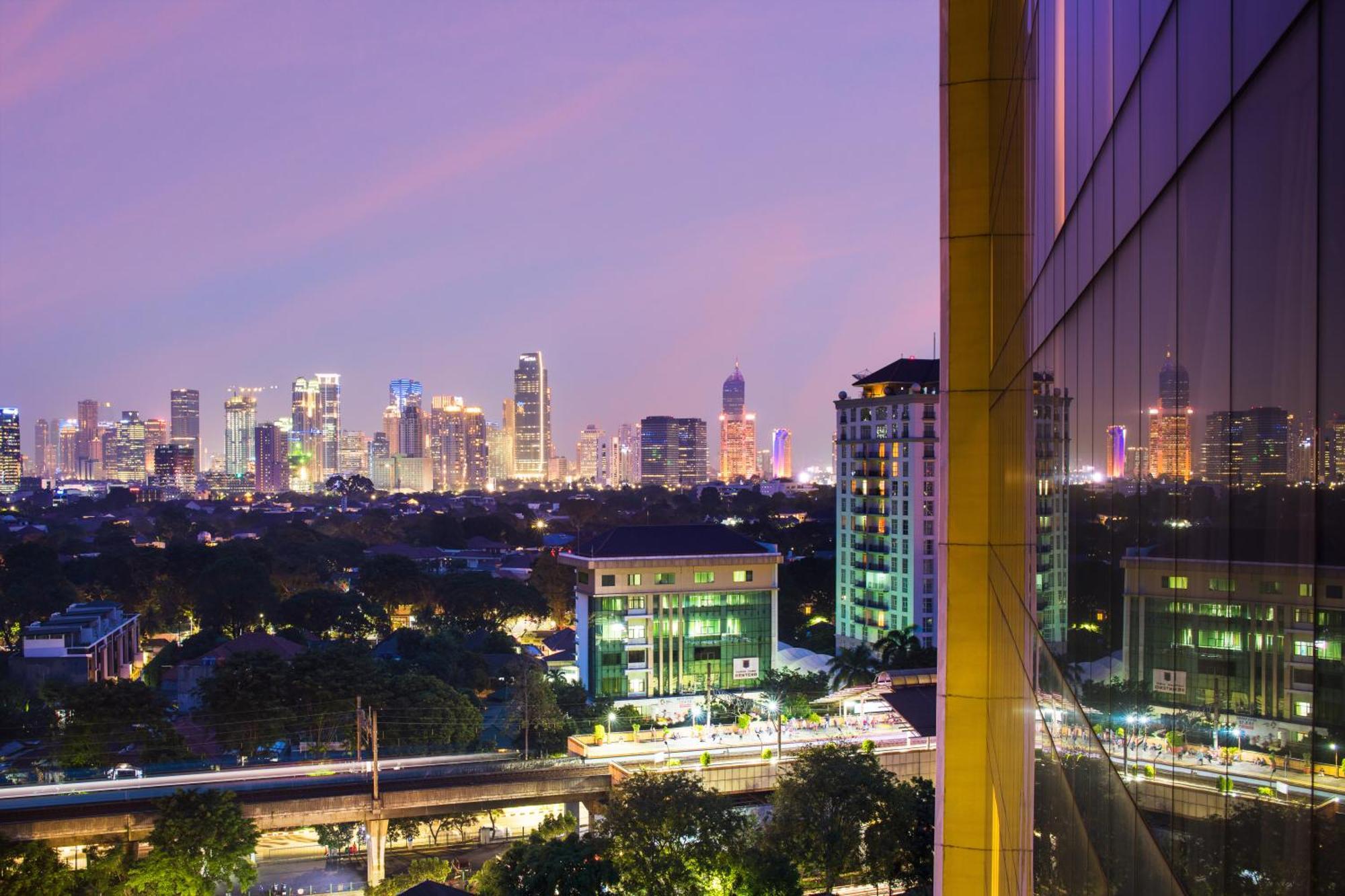 Doubletree By Hilton Jakarta - Diponegoro Eksteriør bilde